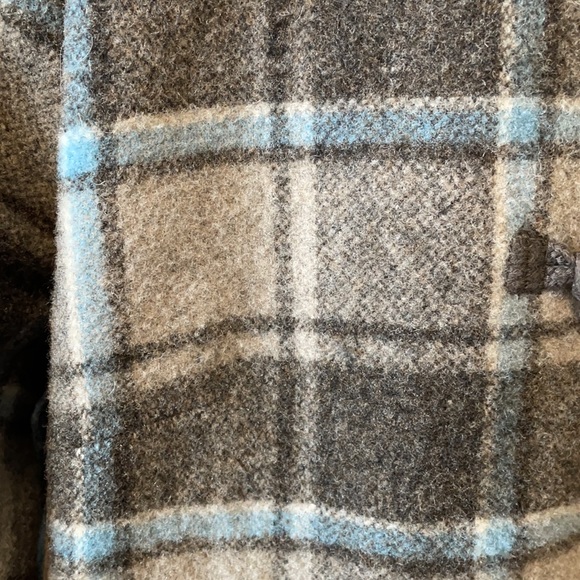 Gap plaid coat - Picture 6 of 6